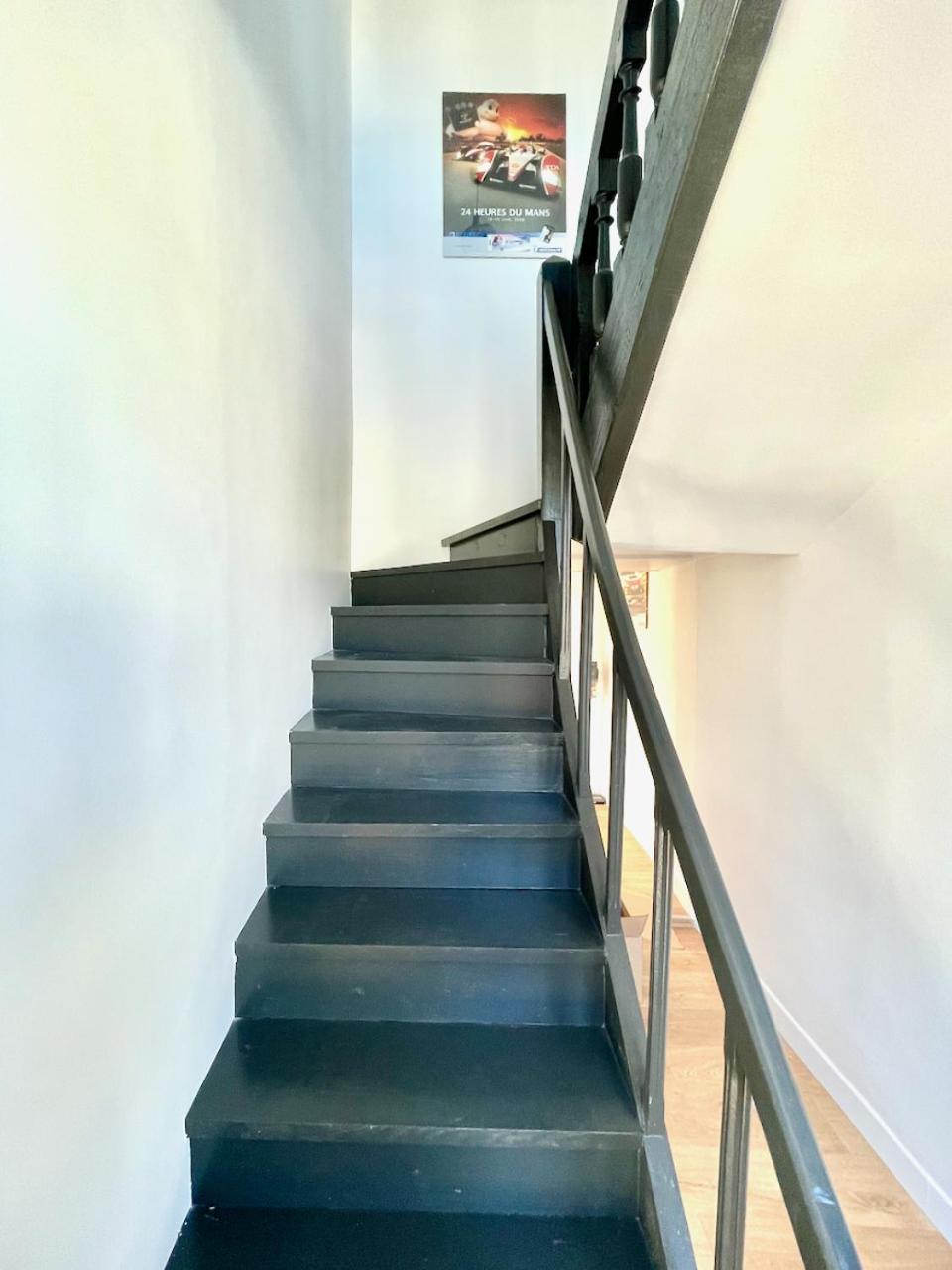 Apartament Legendes De La Piste - Sonights Château-du-Loir Zewnętrze zdjęcie